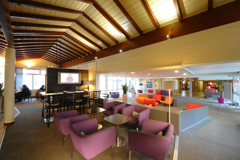 Best Western Porte Du Forez Андрезьё-Бутеон Экстерьер фото